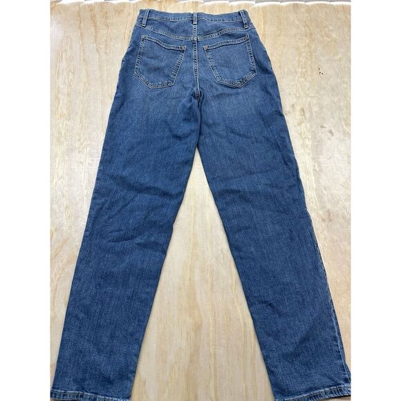 Banana Republic Curvy Straight 26/2 Tall Medium Wash NWOTs - Picture 4 of 5